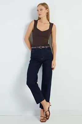 Fulla Moda Kemerli Kesik Paça Straight Jean