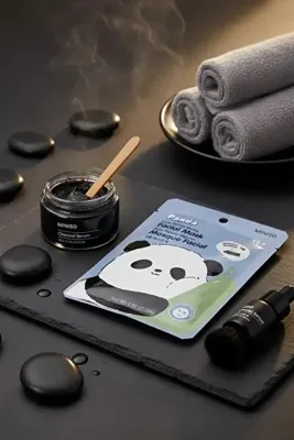 Miniso Lisanslı Sevimli Panda Serisi Yüz Maskesi – Arındırıcı Kömür Temalı Bakım
