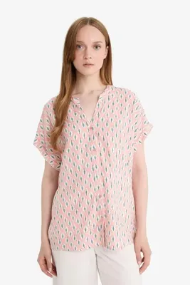 Defacto Regular Fit Apaş Yaka Desenli Kısa Kollu Gömlek I6173AZ25SM