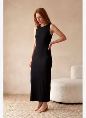 WestMark London Kadın Regular Fit Bisiklet Yaka Kolsuz Siyah Pamuklu Fitilli Ribana Midi Elbise DEBORA