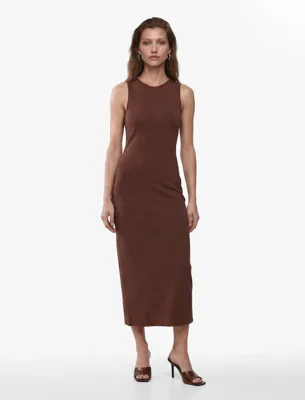 Koton Viskon Karışımlı Slim Fit Yırtmaçlı Kolsuz Bisiklet Yaka Bodycon Kalem Uzun Elbise