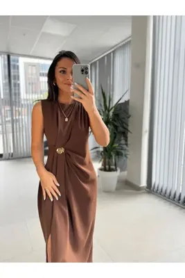 caddstore My 3718 Kahve Broş Detaylı Krep Elbise