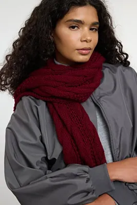 TRENDYOL SHOES Bordo Örgü Detaylı Triko Atkı TWOAW21AT0018