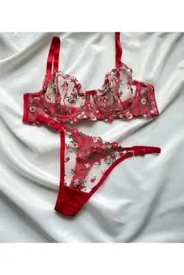 Genel Markalar Kırmızı Çiçek Desen Brodeli Bralet (SÜTYEN&TANGA) İç Çamaşır Takımı