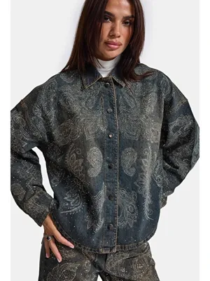 it's basic Kadın Jean Rengi T-10w6-8 Oversize Parlak Taş ve Desen Özel Tasarım Denim Ceket