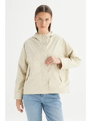 Wrangler Regular Fit Normal Kesim Kapüşonlu Cepli Puffer Mont