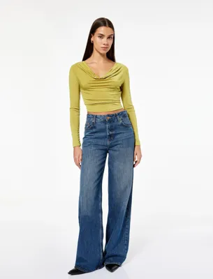 Koton Slim Fit Uzun Kollu Metal Aksesuarlı Degaje Yaka Tişört