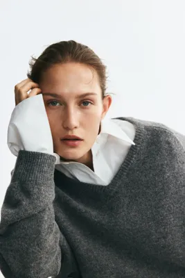 H&M V Yakalı Oversize Kazak