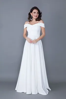 Bidoluelbise Kadın Askılı Düşük Omuz Detay Maxi Boy Kloş Beyaz Abiye Nişan Nikah Ve Mezuniyet Elbisesi