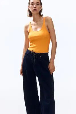 H&M Ribanalı Kolsuz Üst