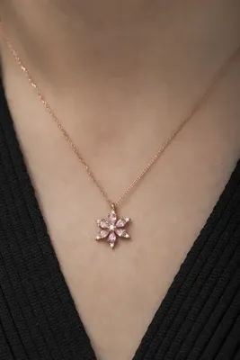 Nereze Taşlı Çiçek Gümüş Kolye 925 Ayar