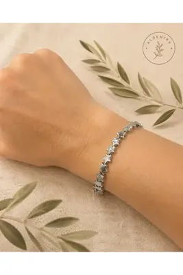 ALDEMIRA Rodyum Kaplama Zirkon Taşlı Yıldız Detaylı Kadın Bileklik