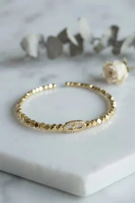 Genel Markalar Pirinç Gold Renk Geometrik Fasetli Messika Model Kadın Bileklik