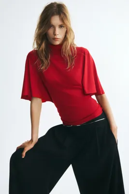 H&M Yarasa Kollu ve Yarım Balıkçı Yakalı Üst