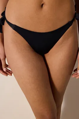 Penti Basic Siyah String Bikini Altı