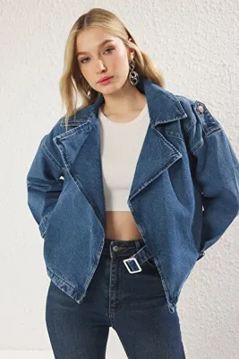 TRENDYOLMİLLA Mavi Kruvaze Kemer Tokalı Oversize Denim Blazer Ceket TWOSS25CE00018