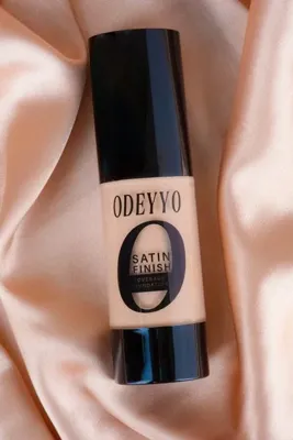 Odeyyo Coverage Fondöten Sofia - Orta Ton, Kalıcı Ve Hafif Formül, Niacinamide Bakımı Ve Saten Etki