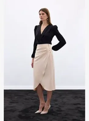 Sateen Düğme Detaylı Kalem Etek - Bej