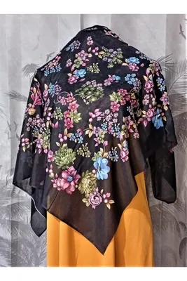 Huzurlu İpek Desenli Oyalık Yazma 100 cm.