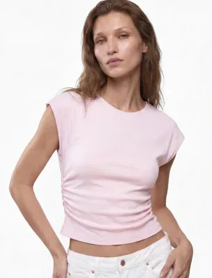 Koton Pamuklu Slim Fit Drape Detaylı Bisiklet Yaka Kısa Kollu Tişört