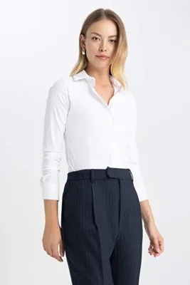 Defacto Fitted Basic Düz Uzun Kollu Gömlek I5278AZ23AU