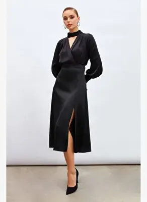 Sateen Yırtmaçlı Saten Etek - Siyah