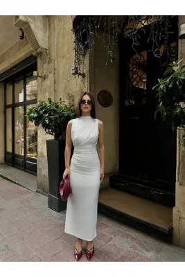 LE CARAMBOLE Kadın Beyaz Sandy Kumaş Drabe Yaka Astarlı Arkası Yırtmaçlı Uzun Elbise