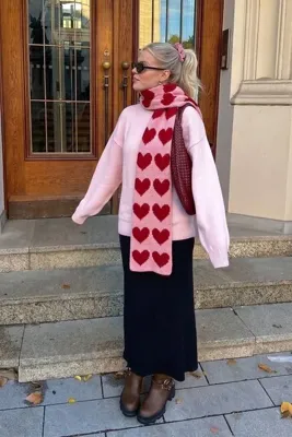 BAHELS Lovely Pembe Özel Üretim Kalp Desenli Atkı