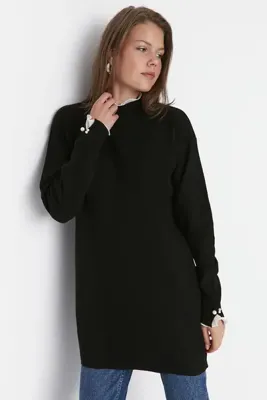 Trendyol Modest Siyah Kolları İnci Detaylı Triko Kazak TCTAW23AK00027