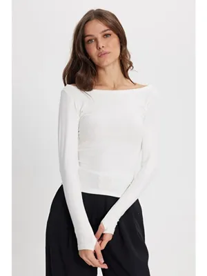 Tudors Kadın Slim Fit Dar Kesim Pamuklu Kayık Yaka Uzun Kollu Beyaz Bluz