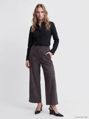 LC Waikiki Loose Fit Süet Görünümlü Kadın Pantolon