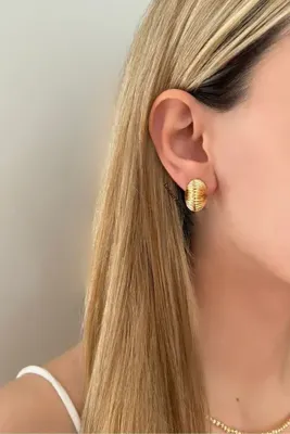 Lavian Accessories Semisphere Gold Küpe