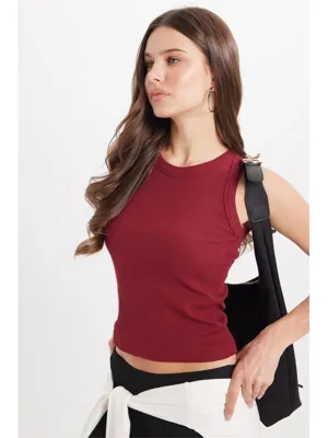 Tudors Kadın Slim Fit Dar Kesim Pamuklu Askılı Bisiklet Yaka Bordo Crop Atlet