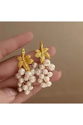 Pelin Aksesuar İncili Üzüm Yapraklı Küpe