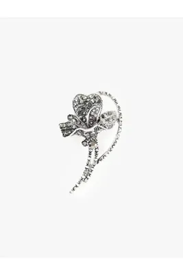 Koton Kristal Taşlı Kalp Formlu Çiçek Motifli Metal Broş