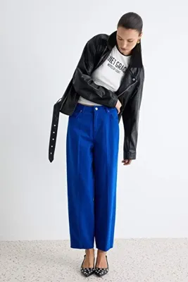 TRENDYOLMİLLA Saks %100 Pamuk Yüksek Bel Barrel Jeans TWOAW27JE00057