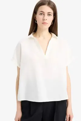 DeFacto Comfort Fit Gömlek Yaka Basic Bluz E5989AX25SP
