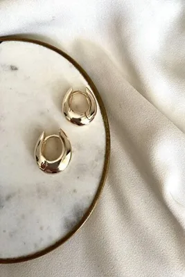 gaila design Tombik Oval Altın Kaplama Küpe