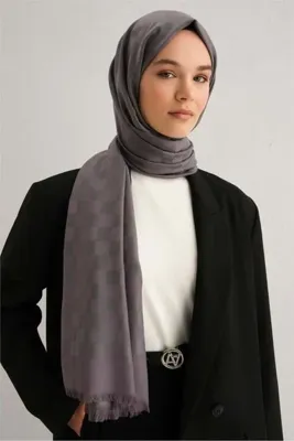 Armine Viscon Kare Desen Şal 11