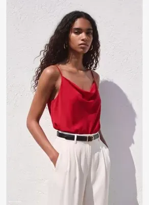 Sateen Askılı Degaje Yaka Bluz - Kırmızı