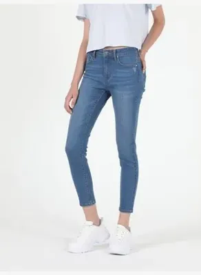 Colins Super Slim Fit Orta Bel Dar Paça Kadın Denim Jean Pantolon