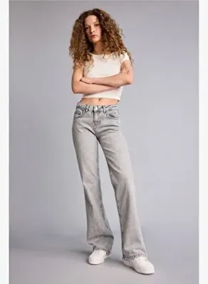 DeFacto Bootcut Düşük Bel Uzun Jean Yıkamalı Pantolon H0137AX26SP