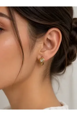 Laviona jewelry Xuping 14k Taş Detaylı Minimal Kalp Küpe