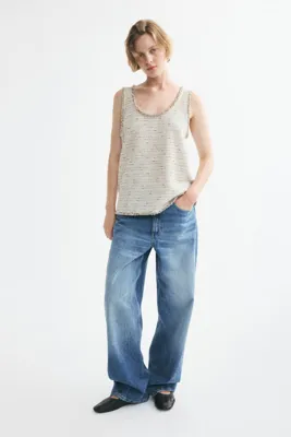 H&M Püsküllü Kolsuz Bukle Triko Üst