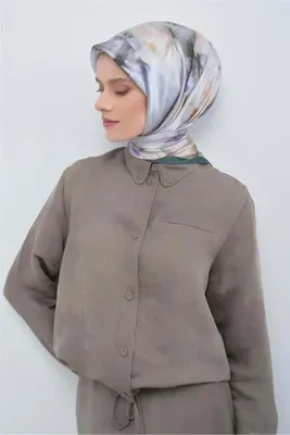 Armine Tivil Saf İpek Eşarp IST 9515 - 01 Yeşil Saks Pastel Çiçek Desen