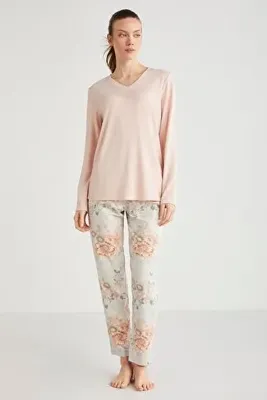 Catherine's Çiçek desenli pijama takım