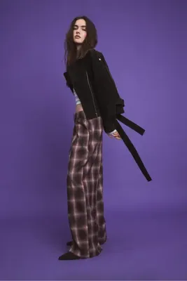 Stradivarius Ayarlanabilir düğmeli, kareli geniş paça pantolon
