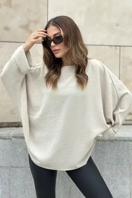 NEW LAVİVA Kadın Bej Airobin Yarasa Duble Kol Salaş Bluz Ekstra Oversize Yuvarlak Yaka - Tesettüre Uygun