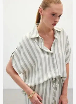 Sateen Çizgili Kısa Kol Gömlek - Haki