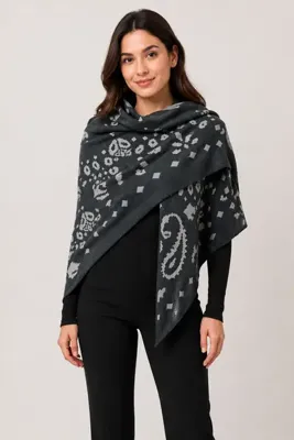 Sebir Moda Desenli Çift Taraflı Triko Üçgen Şal